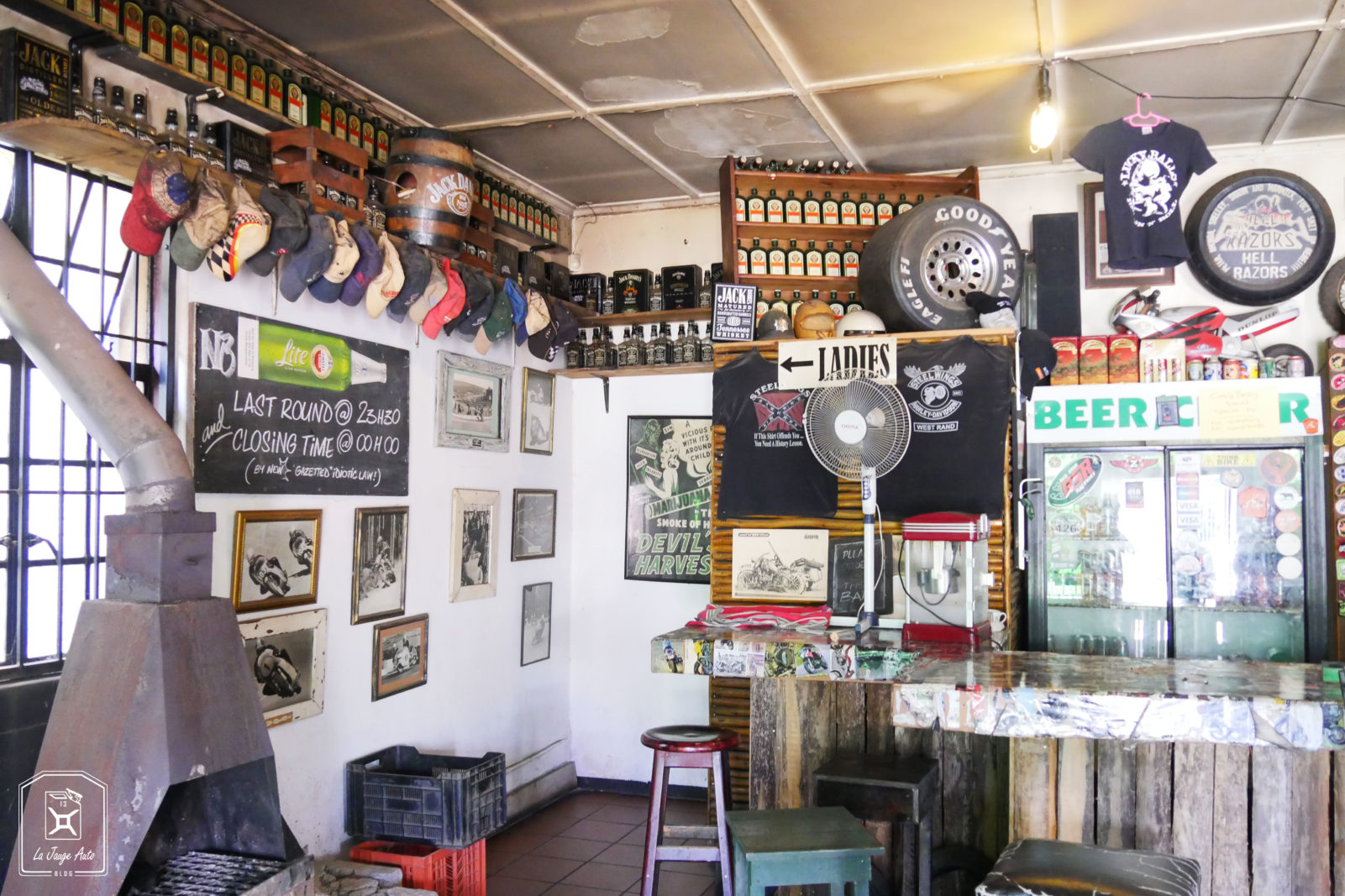 Afrique du Sud - Graskop Bar motards - La Jauge Auto